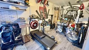 Photo 14- click for photo gallery